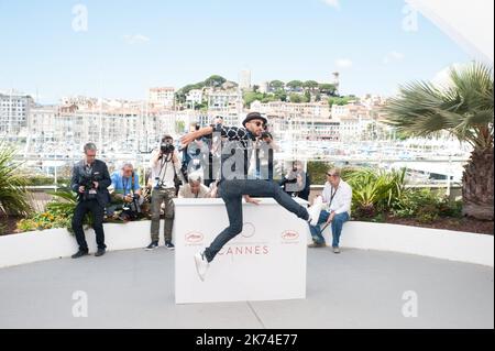 Jr participe au photocall 'visages, lieux (visites, villages)' lors du Festival annuel du film de Cannes 70th au Palais des Festivals Banque D'Images