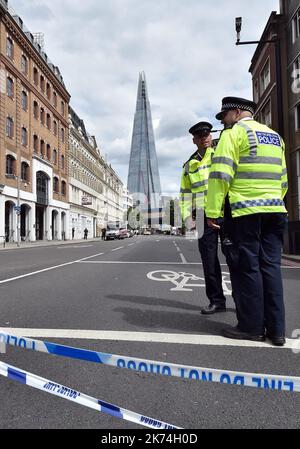 LONDRES Quelques heures après près de la scène de l'incident terroriste de la nuit dernière, 4 juin 2017 Banque D'Images