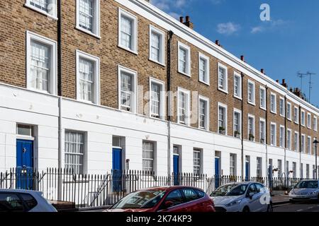 Maisons de ville géorgiennes à Ponsonby place, une terrasse Regency à Pimlico, Londres, Royaume-Uni Banque D'Images