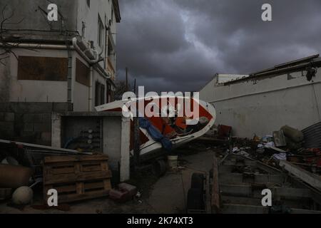 SAINT MARTIN 10/09/2017 ouragan irma à Saint-Martin destructions dans le quartier de Sandy Ground sur l'île de Saint-Martin après le passage de l'ouragan Irma le 10 septembre 2017 St Martin après l'ouragan Irma, vues des catastrophes le 10th 2017 septembre Banque D'Images