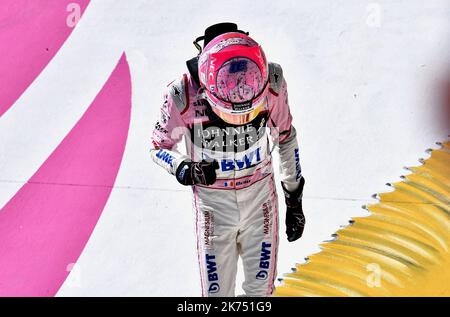 Esteban Ocon (FRA), équipe Sahara Force India F1. Circuit des Amériques parc ferme. Banque D'Images