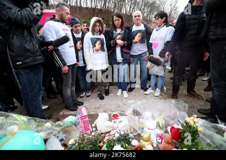 L'histoire de Maelys, 9 ans disparus, a saisi la France depuis 4 mois, notamment parce que l'homme que la police et tout le monde semble croire responsable continue de tout nier, malgré les preuves qui l'ont porté contre lui. La police des Alpes françaises réexamine une foule de cas de personnes disparues après avoir accusé mercredi un homme d'un deuxième enlèvement et meurtre dans la région. Banque D'Images