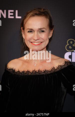 Sandrine Bonnaire participe à la fête des révélations de César 2018 au petit Palais sur 15 janvier 2018 à Paris, France Banque D'Images