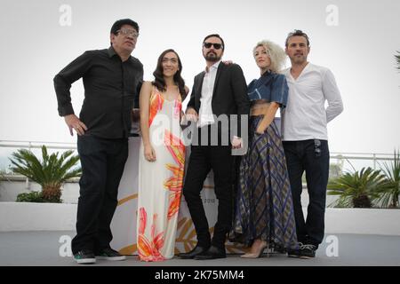 En présence du réalisateur Alejandro FADEL (Argentine). Des accessoires Tania CASSIANI (Argentine) et Romina INIESTA (Argentine). Et des acteurs Victor LOPEZ (Argentine), et Stéphane RIDEAU (France) la productrice Julie Gayet (France) Festival annuel du film de Cannes 71st à Cannes, France, mai 2018. Le festival du film se déroulera du 8 au 19 mai. Banque D'Images