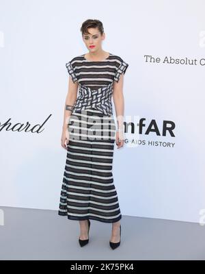 KRISTEN STEWART participe au Gala amfAR 25th au Festival du film de Cannes, France sur 17 mai 2018. Banque D'Images