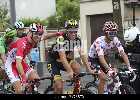 Le coureur de sol de Quick Step Julian Alaphippe de France, portant le meilleur maillot à pois du grimpeur, Banque D'Images