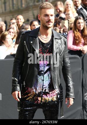 La chanteuse française Matthieu Tota, alias Matt ou M. Pokora arrivée au Balmain Fashion Show lors de la semaine de la mode de Paris vêtements pour femmes Printemps 2019, à Paris, France, sur 28 septembre 2018 Banque D'Images