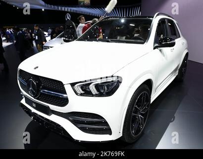 Mercedes GLE. Paris, France, 2 octobre 2018 - le premier jour de presse du salon de l'automobile de Paris. Banque D'Images