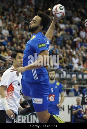 Timothey n'Guessan (Français) lors du Championnat du monde 2019 de l'IHF, Group A handball match entre la France et la République de Corée Banque D'Images