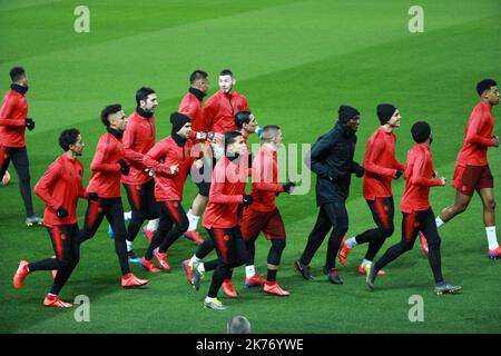 Session d'entraînement à Old Trafford à Manchester, dans le nord-ouest de l'Angleterre, sur 11 février 2019, à la veille de la première partie de la Ligue des champions de l'UEFA de 16 match de football contre Manchester United. Banque D'Images