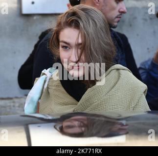 Lanvin Fashion Show femmes automne hiver 19-2020 dans le cadre de la semaine de la mode à Paris, France le 27 février 2019. Photo : Banque D'Images