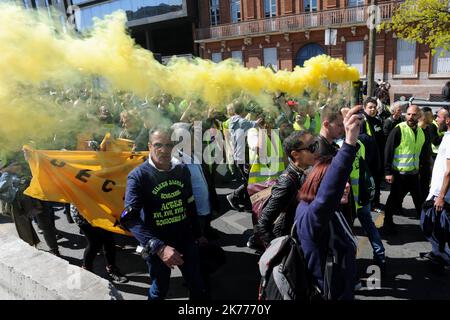 Manifestation dans le cadre d'un samedi consécutif de 20th manifestations organisées par le mouvement des gilets jaunes (gilets jaunes) sur 30 mars 2019. Banque D'Images