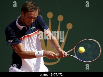 Roquebrune-Cap-Martin, vendredi 19 avril 2019 - Rolex Monte-Carlo Masters, quarts de finale court Rainier III - Novak Djokovic (SRB) - Daniil Medvedev (Rus) Banque D'Images