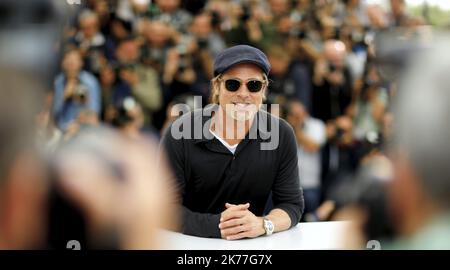 Brad Pitt assiste au film une fois à Hollywood Photocall, pendant le Festival de Cannes 72nd. Banque D'Images