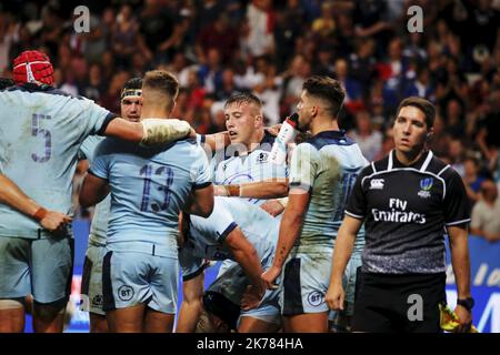 premier match de préparation à la coupe du monde de rugby de l'équipe de france contre l'écosse au stade allianz riviera. Papier Philippe BERSIA France Ecosse rugby à préparer la coupe du monde Banque D'Images