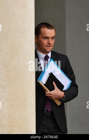 Olivier Dussopt, le secret d'Etat aux environs du Minister de l'action et des comptes publiques en sortie du Conseil des ministres du 04 septembre 2019 / 04/09/2019 - France / Ile-de-France (région) / Paris - Olivier Dussopt, Le Secrétaire d'État au Ministre d'action et des comptes publics du Conseil des ministres du 04 septembre 2019 Banque D'Images
