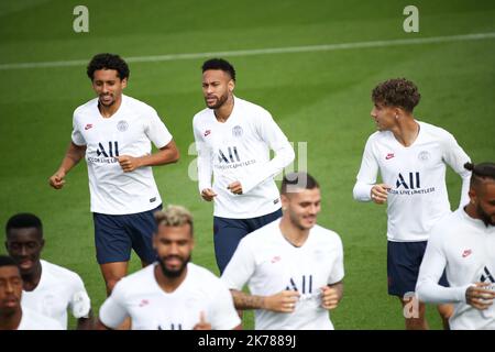 MARQUINHOS , NEYMAR JR 17/09/2019 football / Paris à l'entraînement avant son match de ligue de champions contre -Real-Madrid Banque D'Images