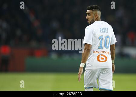 Dimitri Payet de l'Olympique de Marseille réagit lors du match de la Ligue française 1 entre Paris Saint Germain ( PSG ) et l'Olympique de Marseille ( OM ) au Parc des Princes à Paris, France. 27.10.2019 Banque D'Images