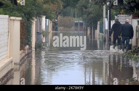 Séquelles de violentes pluies et d'inondations dans le sud-est de la France, 24 novembre 2019. Banque D'Images