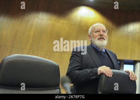 Les commissaires européens se sont réunis aujourd'hui à Bruxelles sous la présidence d'Ursula Von Der Leyen. Vice-président Frans TIMMERMANS Banque D'Images