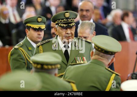 Décès d'Ahmed GID Salah, chef de l'armée en Algérie Banque D'Images