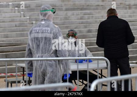 Tente de l'hôpital local pour faire un test contre le coronavirus à Marseille sur 27 mars 2020 Banque D'Images