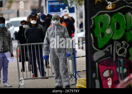 Tente de l'hôpital local pour faire un test contre le coronavirus à Marseille sur 27 mars 2020 Banque D'Images