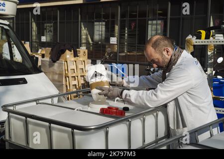 Tente de l'hôpital local pour faire un test contre le coronavirus à Marseille sur 27 mars 2020 Banque D'Images