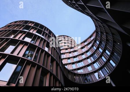 Copenhague, Danemark - septembre 2022 : tours Axel comprenant cinq tours rondes bâtiments de bureau modernes conçus par Lundgaard et Tranberg Arkitekter Banque D'Images