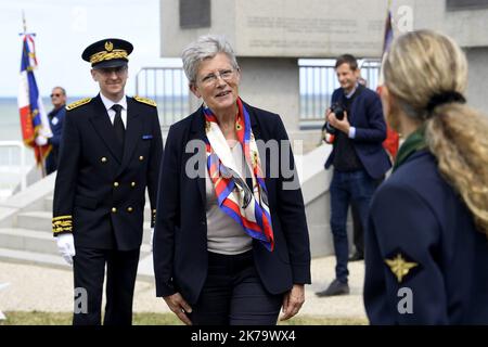 76th anniversaire des débarquements du jour J et de la bataille de Normandie ce samedi, 6 juin 2020, à Vierville-sur-Mer (Calvados), avec un public restreint en raison du coronavirus Covid-19 Banque D'Images