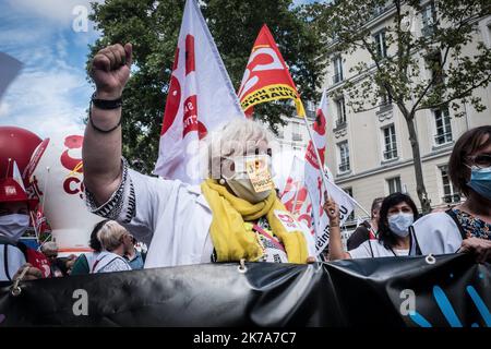 À l'appel de plusieurs syndicats, dont les collectifs interurgences et interhôpitaux, le personnel de santé proteste Banque D'Images