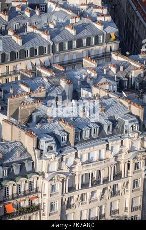 ©PHOTOPQR/LE PARISIEN/Fred Dugit ; Paris ; 20/07/2020 ; Société Paris VIIe, le 20 juillet 2020 Illustration immobilier à Paris photo LP / Fred Dugit Banque D'Images