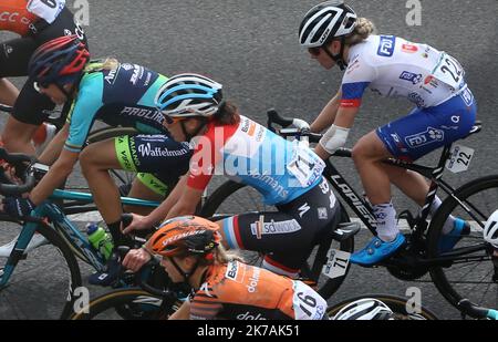 ©Laurent Lairys/MAXPPP - Annemiek VAN VLEUTEN de MITCHELTON SCOTT pendant le Tour mondial des femmes de l'UCI, la course par le Tour 2020, Nice - Nice (96 km) sur 29 août 2020 à Nice, France - photo Laurent Lairys / MAXPPP Banque D'Images