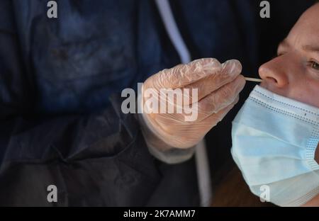 ©PHOTOPQR/OUEST FRANCE/Franck Dubray ; Nantes ; 02/09/2020 ; ouverture dans le centre ville de Nantes d'un centre de pêche du coronavirus covid-19 . Des tests PCR sont réactivés avec un autre type de test. - Centre de tests Covid 19 à nantes France le 2 septembre 2020 Banque D'Images