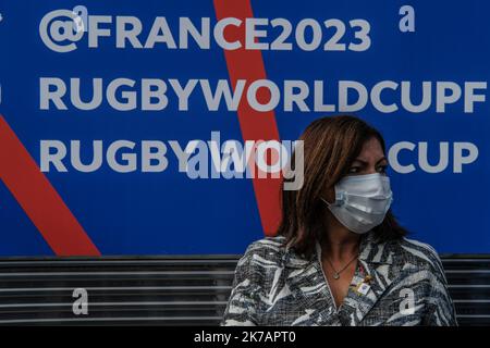 ©Sadak Souici / le Pictorium/MAXPPP - Sadak Souici / le Pictorium - 08/09/2020 - France / Ile-de-France / Paris - inauguration du We Love 2023 Tour a Paris le train de la coupe du monde de Rugby 2023. Anne Hidalgo, Maire de Paris, Pierre Rabadan, Adjoint au sport, aux Jeux Olympiques et paralympiques, Claude Atcher, Directeur général GIP France 2023, Bernard Laporte, Président de la Fédération française de Rugby, inaugurer le Tour We Love 2023, le train de la coupe du monde de Rugby organisé en France en 2023. Le train, aux couleurs de la coupe du monde de Rugby, partie de Paris le 9 septembre Banque D'Images