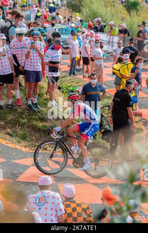 ©PHOTOPQR/LA MONTAGNE/Richard BRUNEL ; ; 11/09/2020 ; Cyclisme Tour de France Etape Chatel-Guyon Puy Mary, ambiance,Pinot, le 11/09/2020 photo R Brunel - Tour de France 2020, 13th scène le 10th 2020 septembre Châtel-Guyon - Puy-Mary Banque D'Images