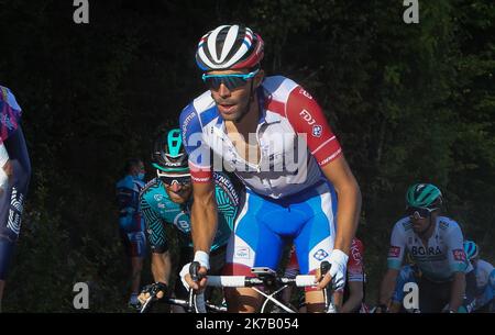 ©Laurent Lairys/MAXPPP - Thibault Pinot de Groupama - FDJ pendant le Tour de France 2020, course cycliste 19, Bourg en Bresse - Champagnole (165,5 km) sur 18 septembre 2020 à la Roche-sur-Foron, France - photo Laurent Lairys / MAXPPP Banque D'Images