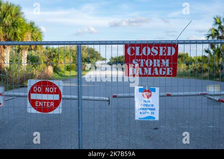 Le parc du phare de Ponce Inlet est fermé à l'eau suite aux dommages causés par l'ouragan Ian. Banque D'Images