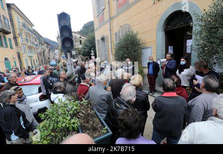 ©PHOTOPQR/NICE MATIN/Jean François Ottonello ; Vallée de la Roya ; 04/10/2020 ; OTTONELLO JEAN-FRANÇOIS - dimande 4 octobre 2020, vallée de la Roya - Fontan - TEMPÊTE ALEX ROYA APRÈS OCT 4 2020 Banque D'Images