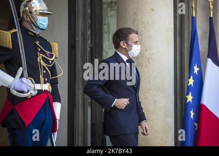 ©Christophe petit Tesson/MAXPPP - 12/11/2020 ; PARIS ; FRANCE - Président français Emmanuel Macron lors du Forum de la paix de Paris tenu à l'Elysée à Paris sur 12 novembre 2020. Banque D'Images