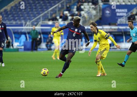 ©PHOTOPQR/LE PARISIEN/Arnaud Journois ; SAINT DENIS ; ; FOOTBALL , LIGUE DES NATIONS - 17/10/2020 - SAINT DENIS , STADE DE FRANCE / FRANCE - SUÈDE Paul Pogba - Saint Denis, France, nov 17th 2020 - Ligue des Nations de football France vs Sweeden Banque D'Images