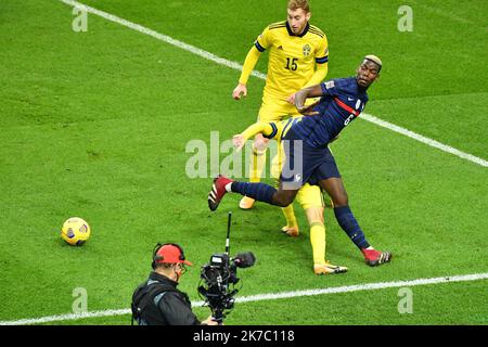 ©PHOTOPQR/VOIX DU NORD/BONNIERE Pascal ; 17/11/2020 ; SAINT DENIS , le 17 novembre 2020, ligue des nations Match France - Suède groupe c au stade de france . Pascal Bonnià¨re - Saint Denis, France, nov 17th 2020 - Ligue des nations de football France vs Sweeden Banque D'Images