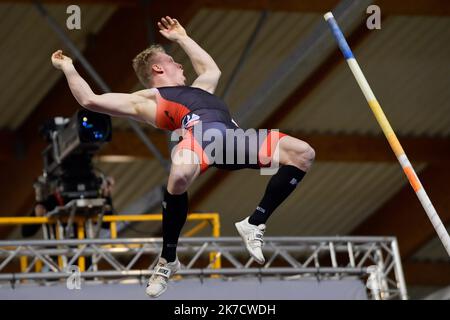 ©PHOTOPQR/LA MONTAGNE/Richard BRUNEL ; ; 27/02/2021 ; All Star Perche 2021, Meno Vloon, Aubière le 27/02/2021 photo R Brunel All Star Perche international en salle de l'athlétisme au stade Jean Pellez à Aubière, près de Clermont-Ferrand, dans le centre de la France, sur 27 février 2021. Banque D'Images