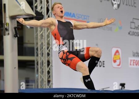 ©PHOTOPQR/LA MONTAGNE/Richard BRUNEL ; ; 27/02/2021 ; All Star Perche 2021, Meno Vloon, Aubière le 27/02/2021 photo R Brunel All Star Perche international en salle de l'athlétisme au stade Jean Pellez à Aubière, près de Clermont-Ferrand, dans le centre de la France, sur 27 février 2021. Banque D'Images