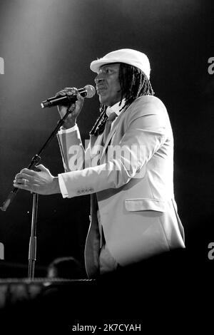 ©Michael Bunel / le Pictorium/MAXPPP - Michael Bunel / le Pictorium - 29/07/2011 - France / Paris - Seydou Kone, dit Alpha Blondy, ne le 1?? janvier 1953 a Dimbokro, est un chanteur de reggae ivoirien. Il chante aussi bien en francais, en dioula et en baoule qu'en anglais. 14 avril 2011. Paris. France. / 29/07/2011 - France / Paris - Seydou Kone, connu sous le nom d'Alpha Blondy, né le 1 ?? Janvier 1953 à Dimbokro, est un chanteur de reggae ivoirien. Il chante en français, Dioula et Baoule ainsi qu'en anglais. 14 avril 2011. Paris. France. Banque D'Images