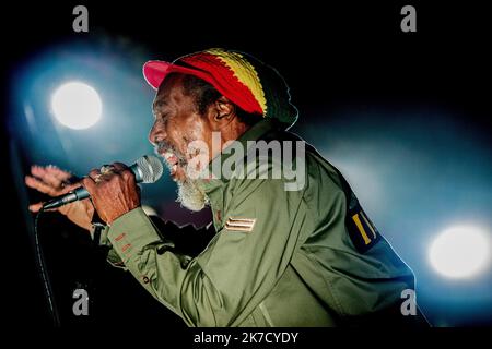 ©Michael Bunel / le Pictorium/MAXPPP - Michael Bunel / le Pictorium - 22/03/2015 - France / Paris - Trevor Sutherland alias Ijahman ou Ijahman Levi, est un chanteur, composeur et producteur de reggae jamaicain ne le 19 juin 1946 dans la paroisse de Manchester, dans les collines de Christiana. 28 novembre 2013. Paris, France. / 22/03/2015 - France / Paris - Trevor Sutherland aka Ijahman ou Ijahman Levi, est un chanteur, compositeur et producteur jamaïcain reggae né 19 juin 1946 dans la paroisse de Manchester dans les collines de Christiana. 28 novembre 2013. Paris, France. Banque D'Images