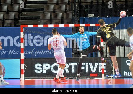 ©PHOTOPQR/LE MIDI LIBRE/MICHAEL ESDOURRUBAILH ; MONTPELLIER ; 12/03/2021 ; PHOTO PQR/MIDI LIBRE/MICHAEL ESDOURRUBAITH/ FRANCE /HERAULT MONTPELLIER ARENA TOURNOI QUALIFICATION OLYMPIQUE DE HANDBALL TQO PORTUGAL / TUNISIE Banque D'Images