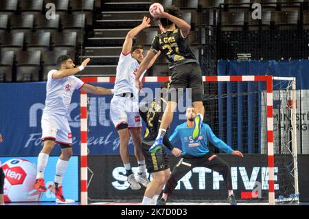 ©PHOTOPQR/LE MIDI LIBRE/MICHAEL ESDOURRUBAILH ; MONTPELLIER ; 12/03/2021 ; PHOTO PQR/MIDI LIBRE/MICHAEL ESDOURRUBAITH/ FRANCE /HERAULT MONTPELLIER ARENA TOURNOI QUALIFICATION OLYMPIQUE DE HANDBALL TQO PORTUGAL / TUNISIE Banque D'Images