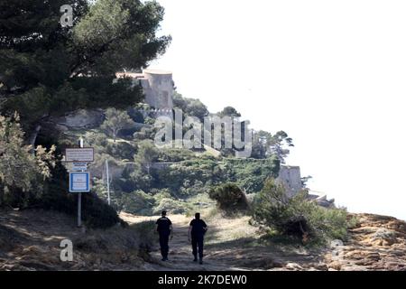 ©PHOTOPQR/NICE MATIN/Luc Boutria ; fort Bregancon 14/05/2021 Emmanuel Macron au fort de Brégançon pour le week-end de l'Ascension le président français Emmanuel Macron à la résidence officielle fort de Bregancon à Bormes-les-Mimosas, dans le sud-est de la France, sur 14 mai 2021 Banque D'Images