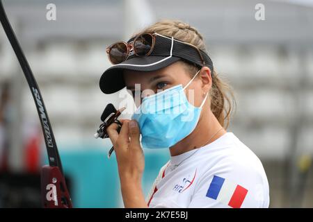 ©PHOTOPQR/LE COURRIER PICARD/HASLIN ; Chartres ; 22/06/2021 ; 22/06/21 coupe du monde de tir à l'Arc à Paris Stade Charlery Lisa BARBELIN photo Fred HASLIN - Paris, France, juin 22nd Championnat du monde de tir à l'arc Banque D'Images